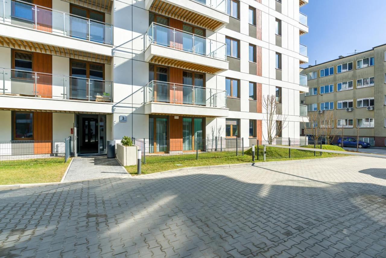 Premium Apartments Poznan Airport By Noclegi Renters Exterior photo
